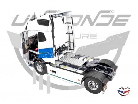 Volvo Trucks FH16 Globetrotter XL Göteborg 2019 Edition White